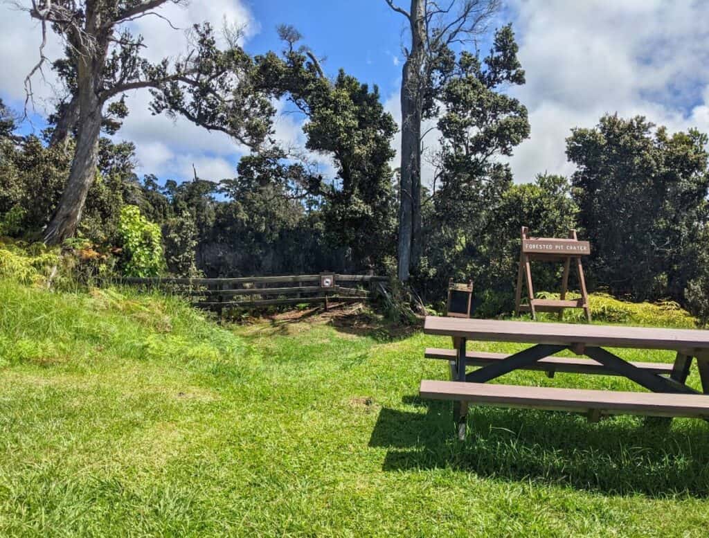 Pit Crater fence and picnic table